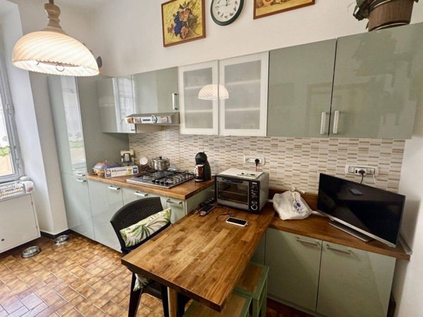 appartamento in vendita a Genova in zona Pegli