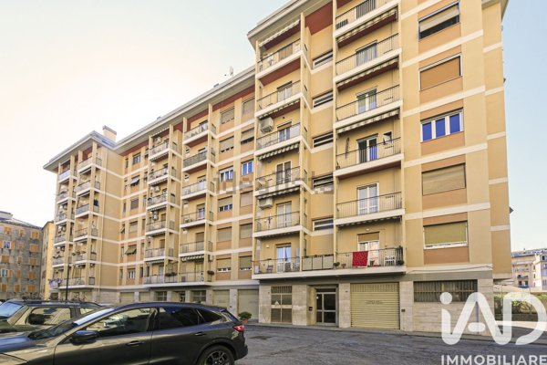appartamento in vendita a Genova in zona Cornigliano