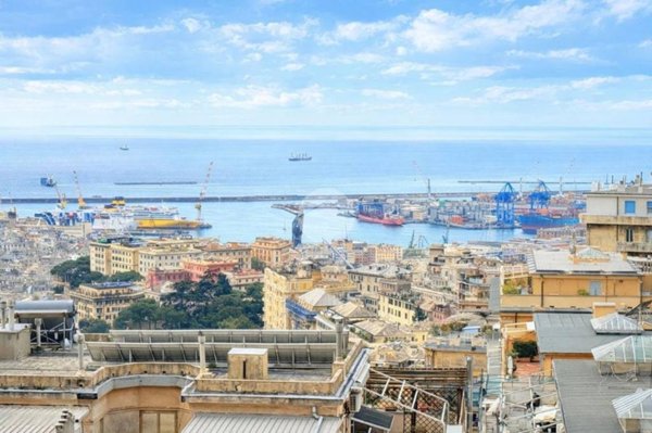 appartamento in vendita a Genova in zona Castelletto