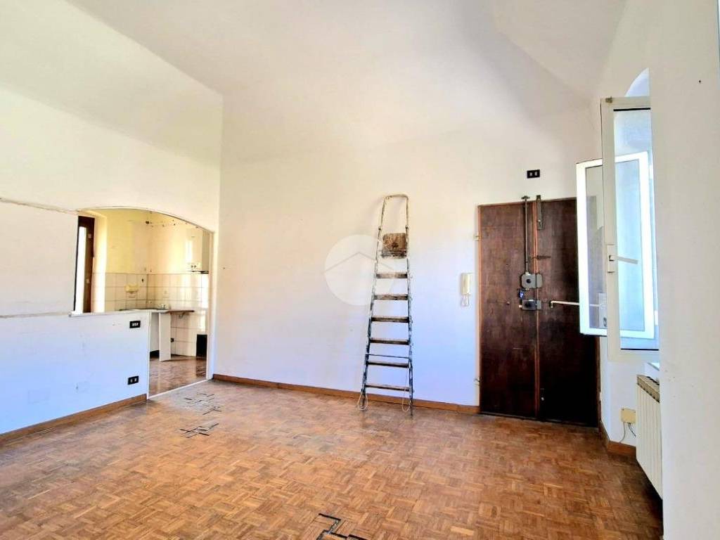 appartamento in vendita a Genova in zona Palmaro / Pra'