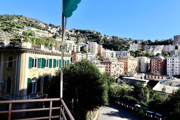 appartamento in vendita a Genova in zona Castelletto