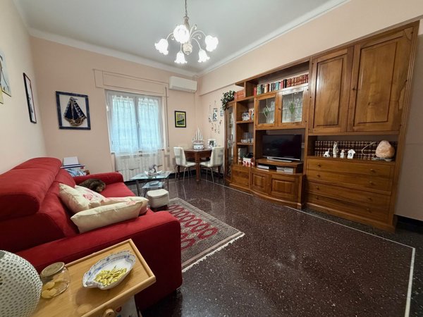 appartamento in vendita a Genova in zona San Martino