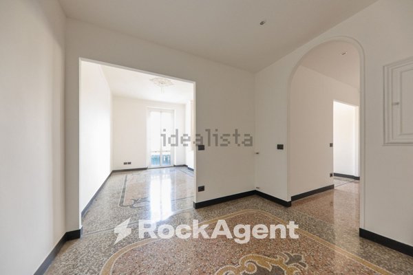 appartamento in vendita a Genova in zona Marassi