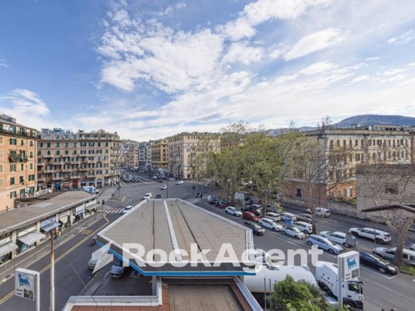 appartamento in vendita a Genova in zona Marassi