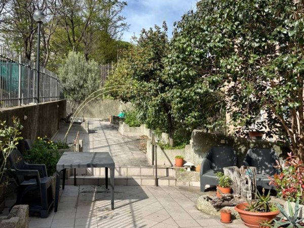 appartamento in vendita a Genova in zona Sampierdarena