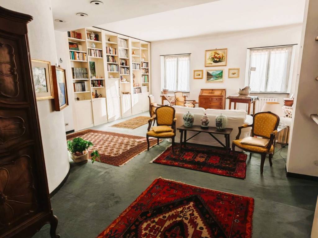 appartamento in vendita a Genova in zona Albaro