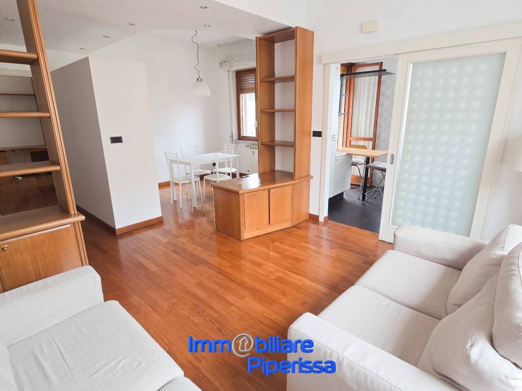 appartamento in vendita a Genova in zona Bolzaneto