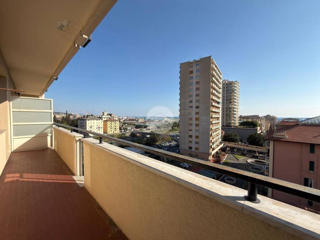 appartamento in vendita a Genova in zona Pegli