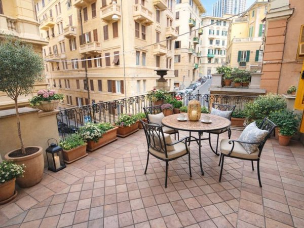 appartamento in vendita a Genova in zona Sampierdarena