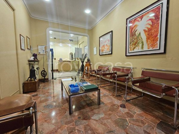 appartamento in vendita a Genova in zona Foce