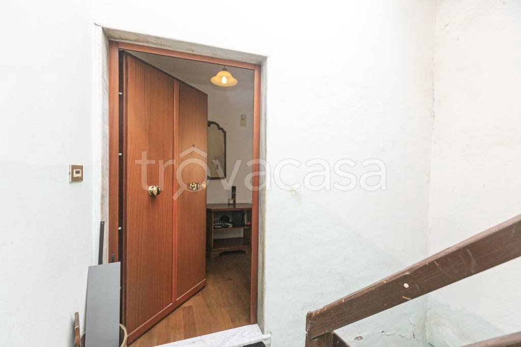 appartamento in vendita a Genova in zona Pontedecimo