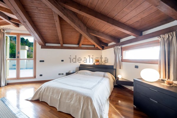 appartamento in vendita a Genova in zona Pegli