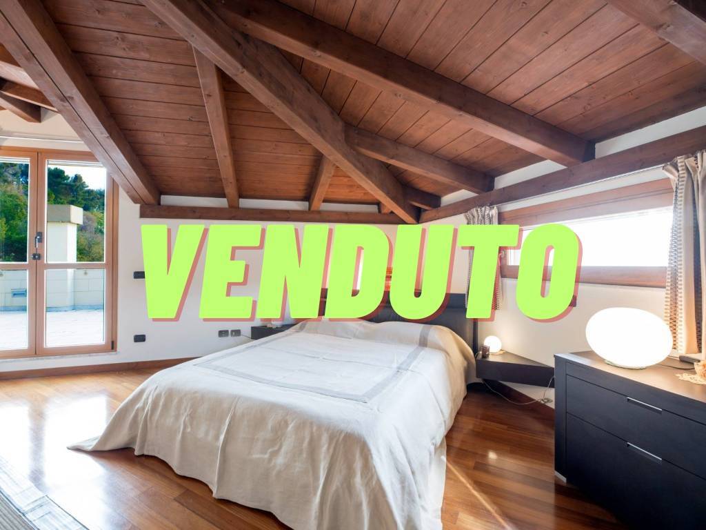 appartamento in vendita a Genova in zona Pegli