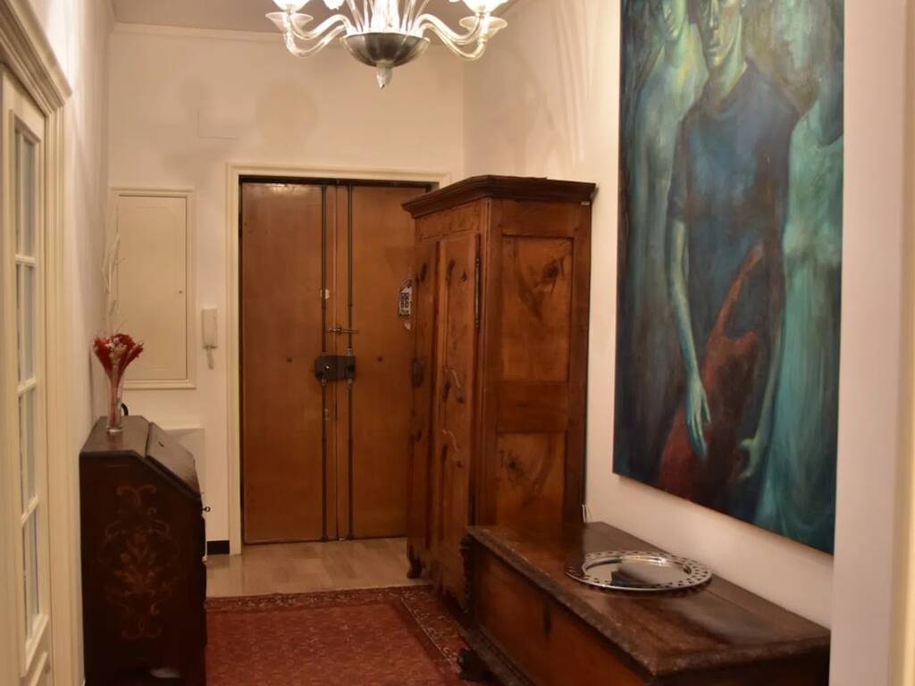 appartamento in vendita a Genova in zona Castelletto