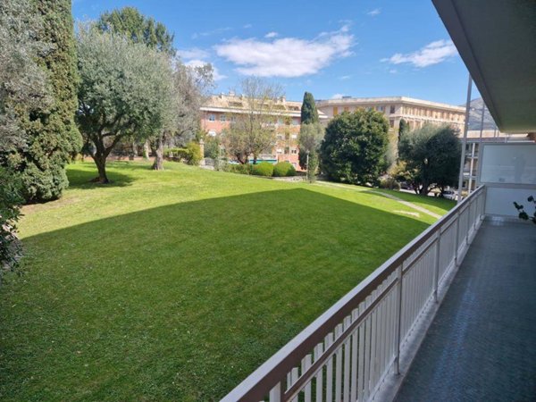 appartamento in vendita a Genova in zona Albaro