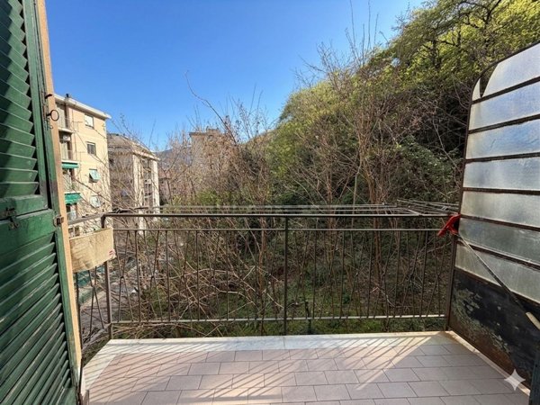 appartamento in vendita a Genova in zona Marassi