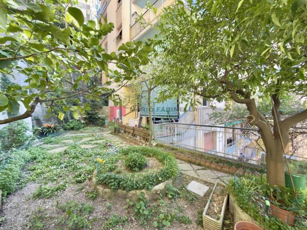 appartamento in vendita a Genova in zona Quezzi
