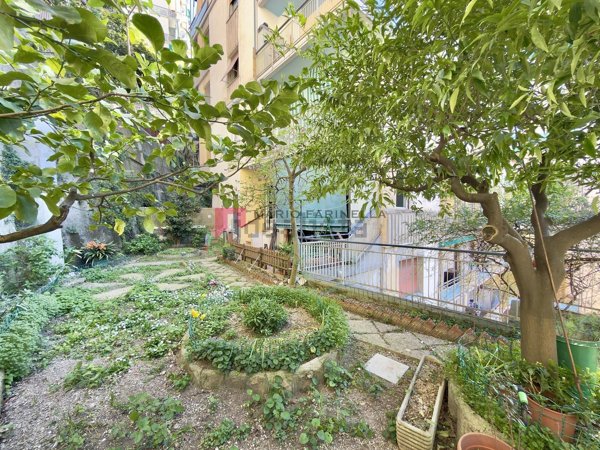 appartamento in vendita a Genova in zona Marassi