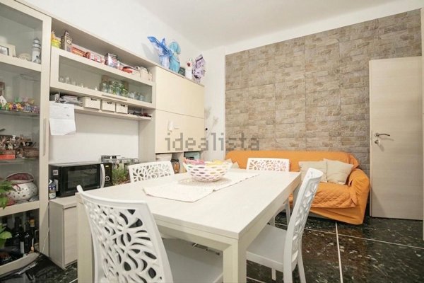 appartamento in vendita a Genova in zona Staglieno