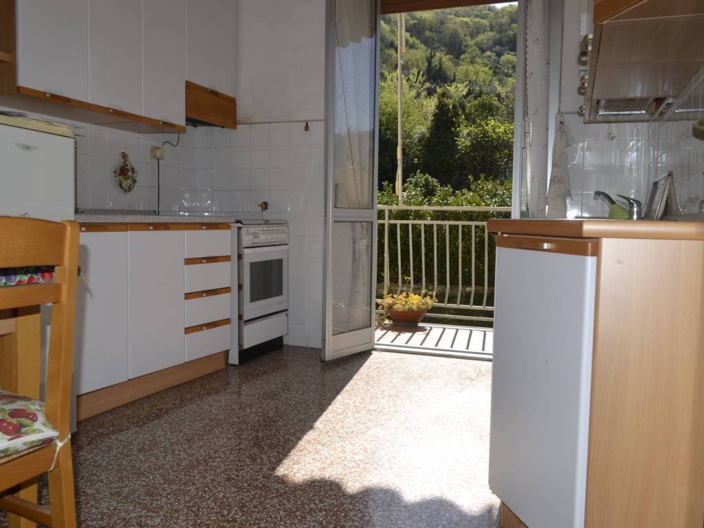 appartamento in vendita a Genova in zona San Gottardo/Sant'Eusebio