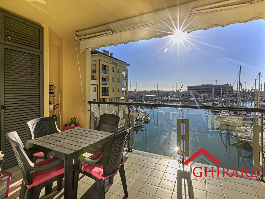 appartamento in vendita a Genova in zona Sestri Ponente