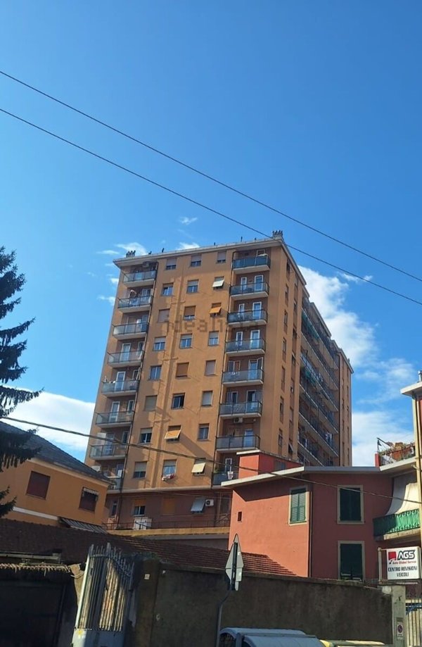 appartamento in vendita a Genova in zona Bolzaneto