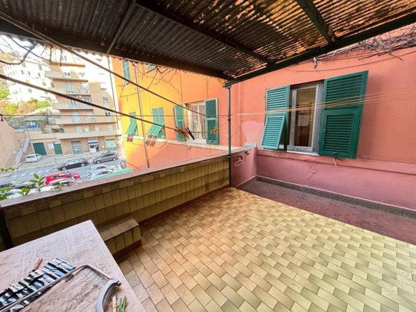 appartamento in vendita a Genova in zona Quezzi