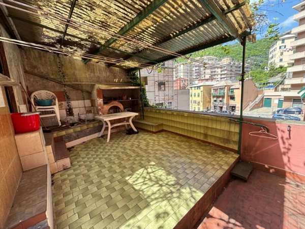 appartamento in vendita a Genova in zona Quezzi