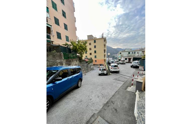 appartamento in vendita a Genova in zona Molassana