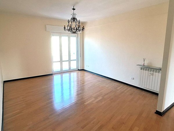 appartamento in vendita a Genova in zona Palmaro / Pra'