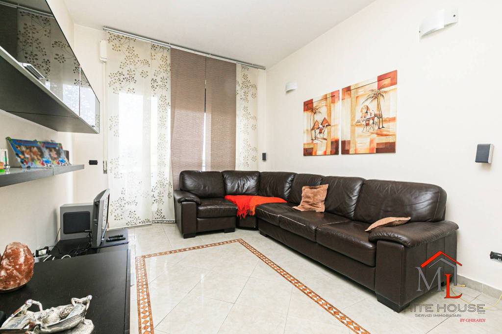 appartamento in vendita a Genova in zona Sestri Ponente