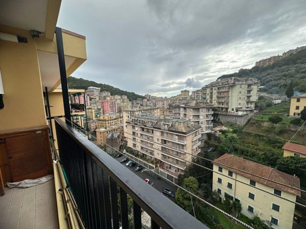appartamento in vendita a Genova in zona Quezzi