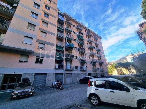 appartamento in vendita a Genova in zona Quezzi