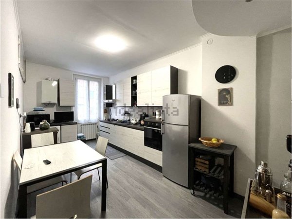 appartamento in vendita a Genova in zona Molassana