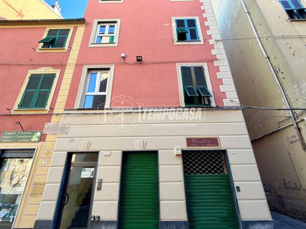 appartamento in vendita a Genova in zona Sestri Ponente