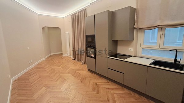 appartamento in vendita a Genova in zona San Vincenzo