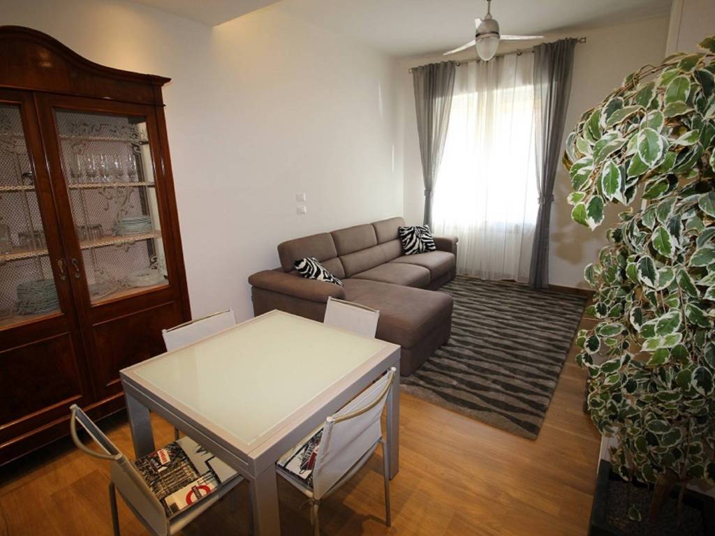 appartamento in vendita a Genova in zona Voltri