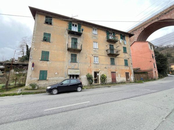 appartamento in vendita a Genova in zona Bolzaneto
