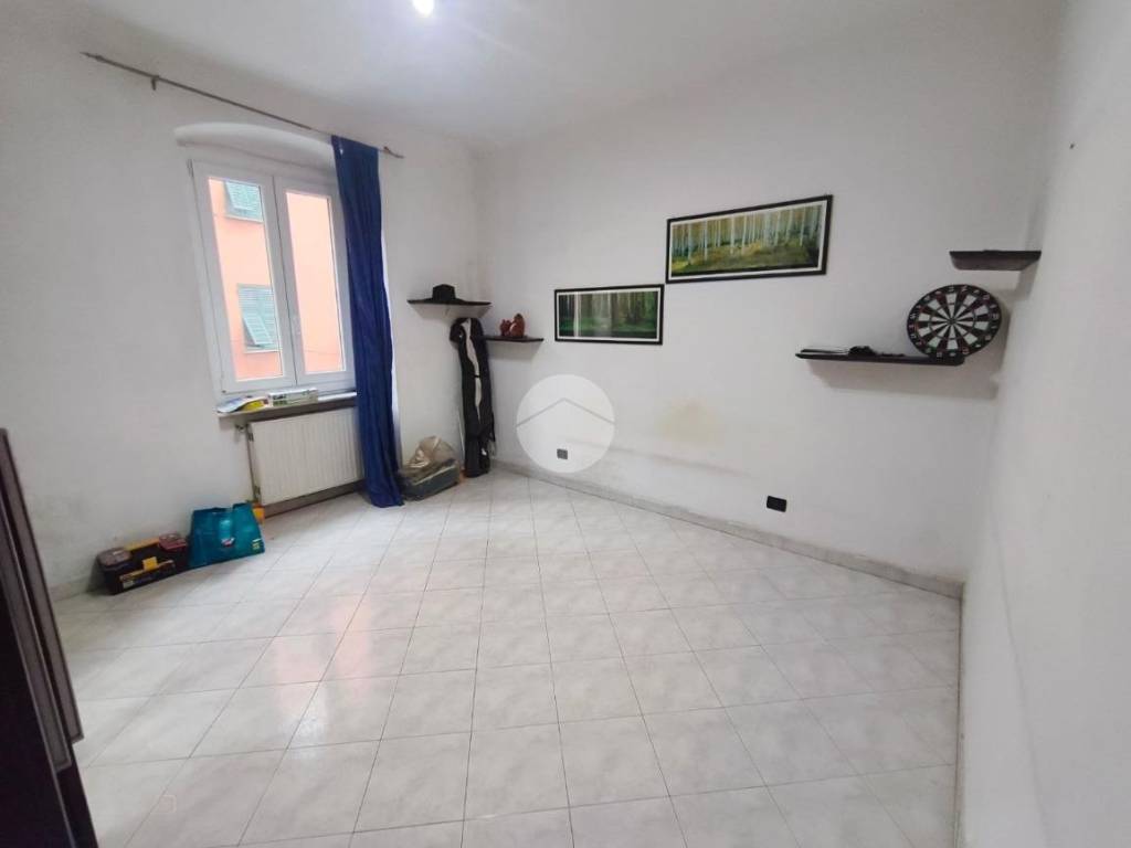 appartamento in vendita a Genova in zona Certosa