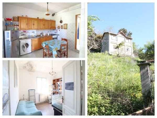 appartamento in vendita a Genova in zona Rivarolo