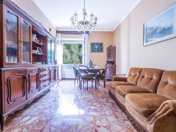 appartamento in vendita a Genova in zona Quezzi