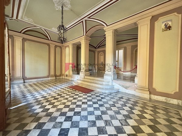 appartamento in vendita a Genova in zona San Vincenzo