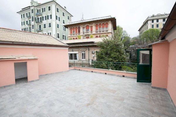 appartamento in vendita a Genova in zona Castelletto
