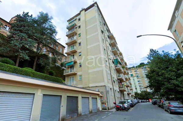 appartamento in vendita a Genova in zona Staglieno