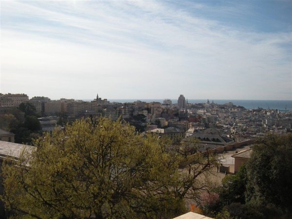 appartamento in vendita a Genova in zona Castelletto