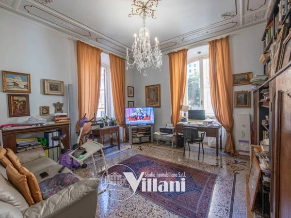appartamento in vendita a Genova in zona Castelletto