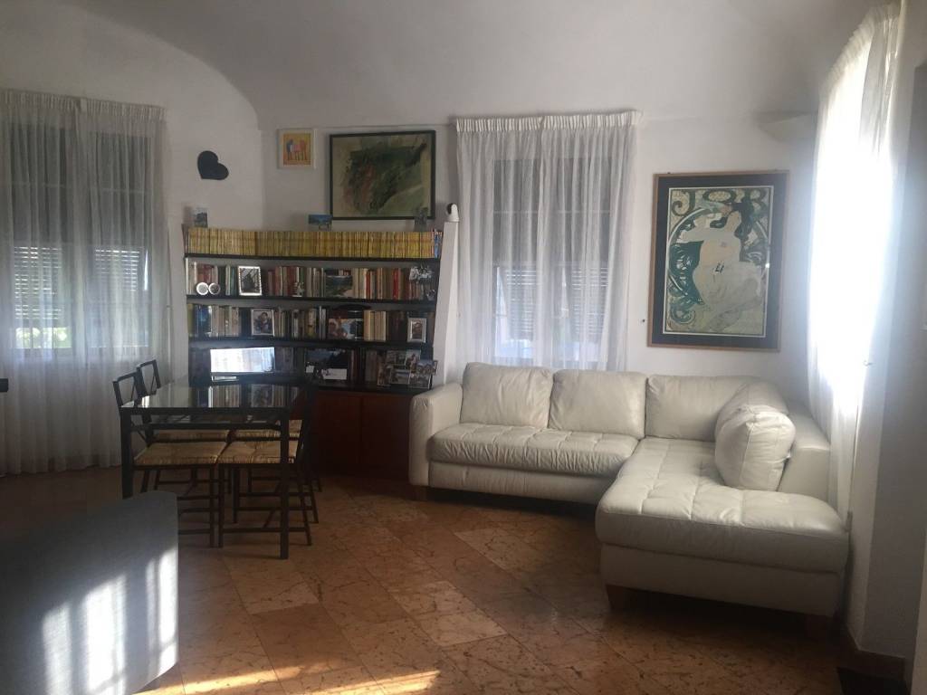 appartamento in vendita a Genova in zona Nervi