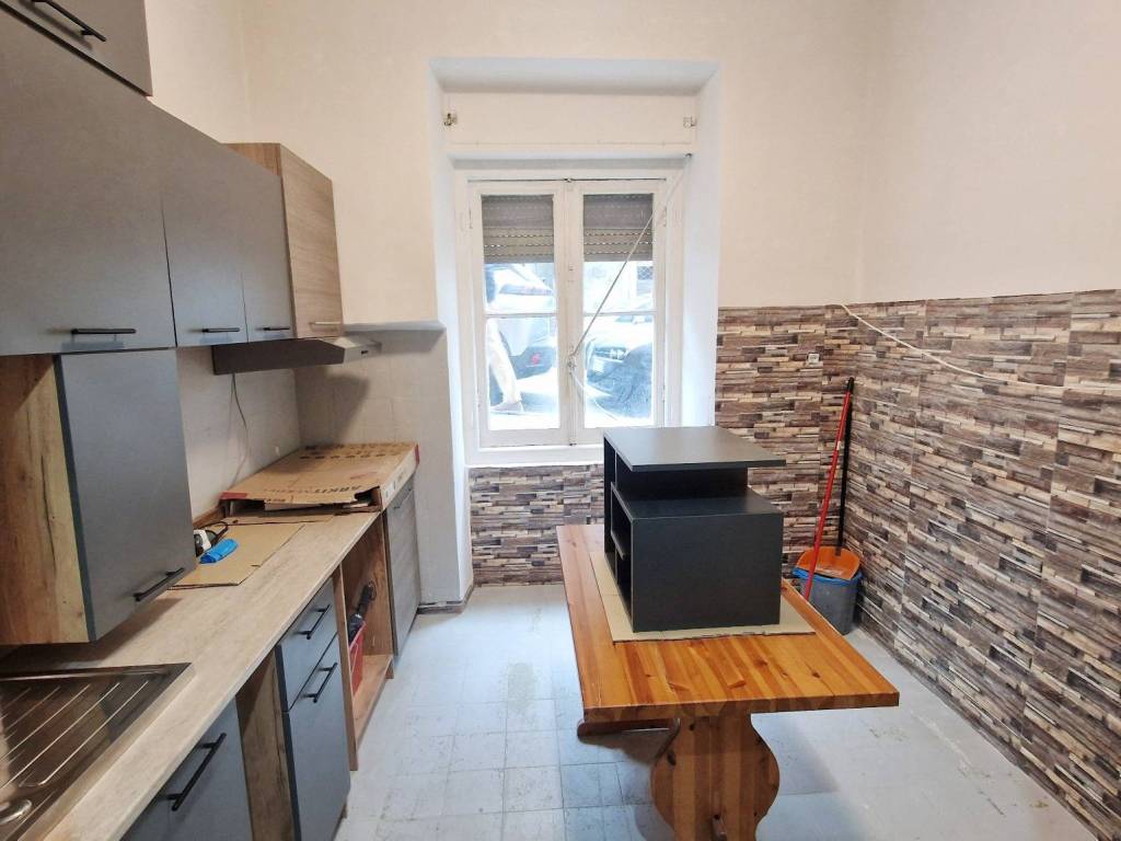 appartamento in vendita a Genova in zona Sampierdarena