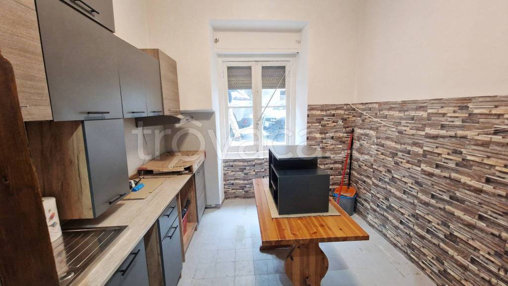 appartamento in vendita a Genova in zona Sampierdarena