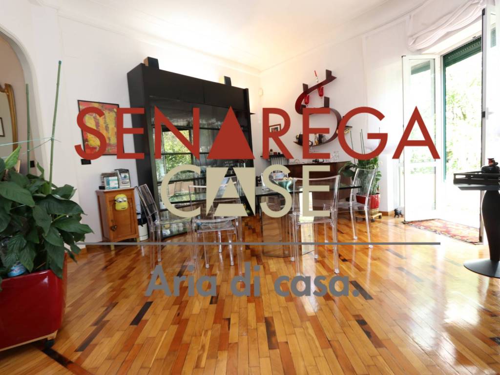 appartamento in vendita a Genova in zona Carignano